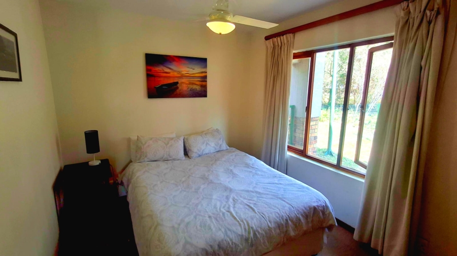 4 Bedroom Property for Sale in Boschenvaal River Front Lodges Free State